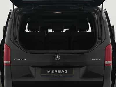Mercedes V d 4MATIC Exclusive Lang (2023) - Photo 15