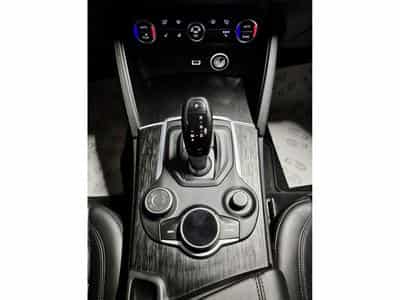 Alfa-Romeo Stelvio 2.0 TURBO Q4 CUIR NAVI (2019) - Photo 10