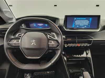 Peugeot 208 1.2i PureTech Allure Pack (2021) - Photo 9