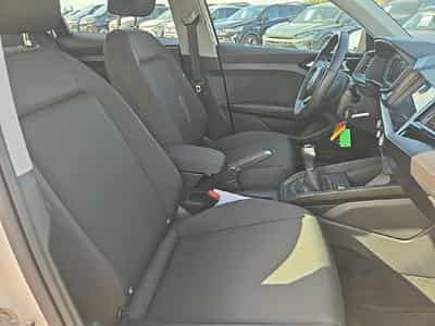 Audi A1 30 TFSI 110 DESIGN (2023) - Photo 12