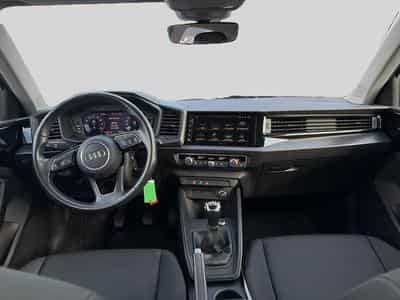 Audi A1 30 TFSI 110 DESIGN (2023) - Photo 10