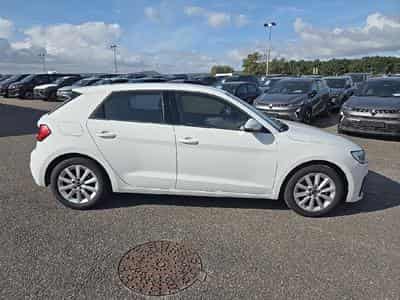 Audi A1 30 TFSI 110 DESIGN (2023) - Photo 4