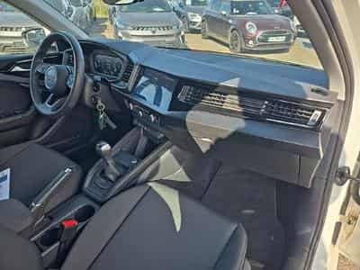 Audi A1 30 TFSI 110 DESIGN (2023) - Photo 11