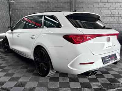 Cupra Leon VZ CUP ST 2.0 TSI 310CV * BREMBO * VSS * PANO* MATRIX * (2024) - Photo 4
