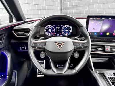 Cupra Leon VZ CUP ST 2.0 TSI 310CV * BREMBO * VSS * PANO* MATRIX * (2024) - Photo 11