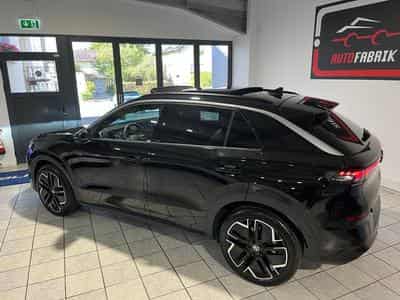 VW T-Roc 1.5 eTSI DSG R-Line *Toit Ouvrant/Pano* (2026) - Photo 3