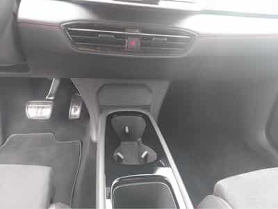 VW ID.3 GTX (2025) - Photo 14