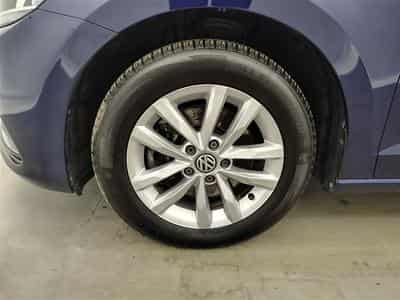 VW Touran 1.5 TSI Highline OPF DSG (2023) - Photo 6