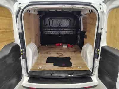 Fiat Doblo 1.6 MJET Cargo CLIM / CARPLAY (2023) - Photo 14
