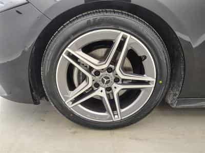 Mercedes A 180 Pack AMG Navi Cockpit / Led / PDC av+ar / Pano (2025) - Foto 6