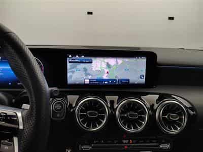 Mercedes A 180 Pack AMG Navi Cockpit / Led / PDC av+ar / Pano (2025) - Foto 11