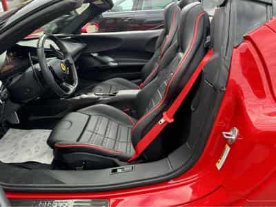 Ferrari SF90 REPRISES POSSIBLE ... INZAHLUNGEN MÖGLICH Full options Great (2023) - Photo 9