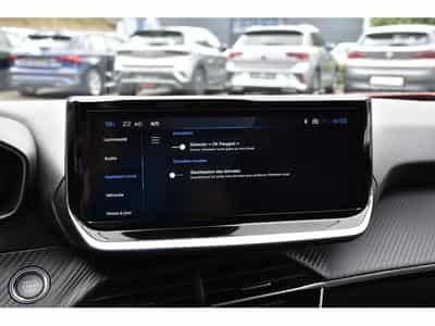 Peugeot 2008 1.2 Hybrid 145 Allure e-DCS6 ACC LANE SIDE GPS CAM360 1°MAIN (2025) - Photo 12