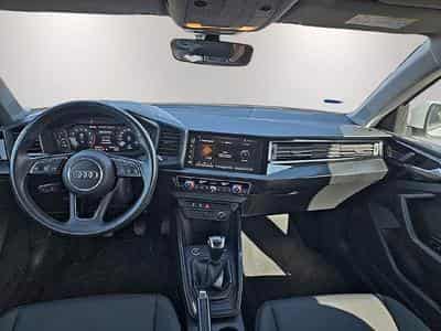 Audi A1 30 TFSI 110 DESIGN (2023) - Photo 10