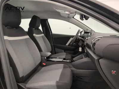 Citroën C4 Hybride 110 ch e-DCS6 You (2025) - Photo 9