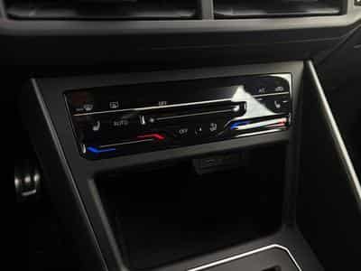 VW Polo VI R-Line 1.0 95ch/CarPlay/Sièges chauffants (2022) - Foto 11