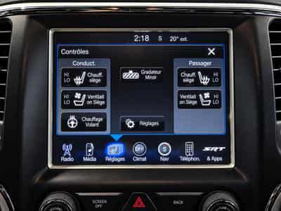 Jeep Cherokee 6.4l V8 HEMI SRT EUROPA COC HARMAN KARDON PANO CUIR NAVI 1 H (2015) - Photo 12