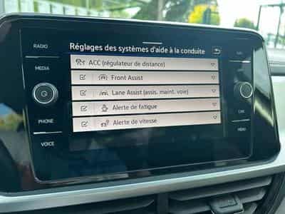 VW T-Roc 2.0 TDi 150 CV DSG7 LIFE (2025) - Photo 12