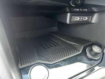 VW T-Roc 2.0 TDi 150 CV DSG7 LIFE (2025) - Photo 9