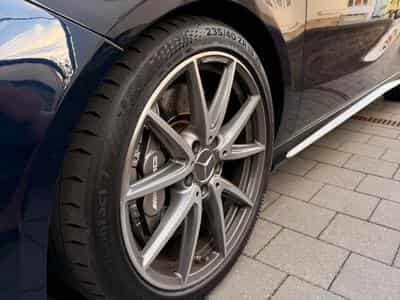 Mercedes A 45 AMG (2017) - Photo 9