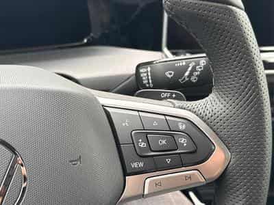 VW Golf R-Line Limited (2026) - Foto 11