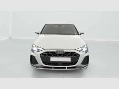 Audi A3 S line (2025) - Photo 2