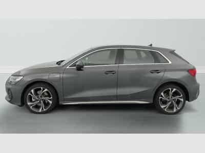 Audi A3 S line (2025) - Photo 4