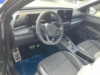 VW T-Roc 1.5 eTSI 110 kW R-Line (2026) - Photo 1