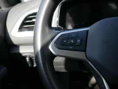 VW T-Roc LIFE (2025) - Photo 12