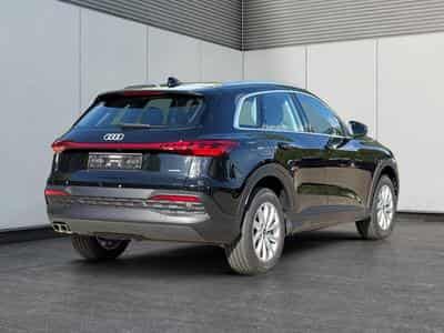 Audi Q5 Basis (2026) - Photo 3