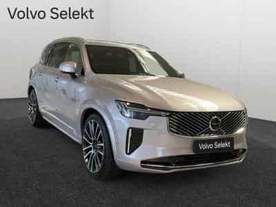 Volvo XC90 B5 AWD Ultra Bright / Essence (2025) - Photo 8
