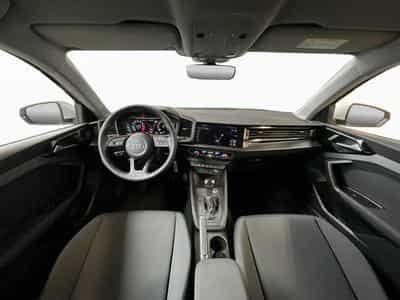 Audi A1 SB+S-Line+30TFSI+S-Tronic (2025) - Photo 2
