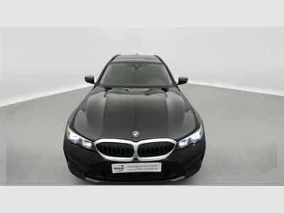 BMW 330 330e PHEV NAVI / CUIR SPORT / FULL LED/JA17 (2022) - Photo 4