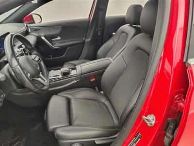 Mercedes A 200 A 200 7G-Tronic NAVI / FULL LED / PDC AV+AR / JA 16" (2019) - Photo 7