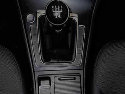 VW Golf (2019) - Photo 7