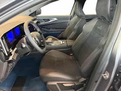 Renault Rafale 1.2 E-Tech Esprit Alpine E-Tech 4x4 plug-in hybrid 300 hp (2026) - Photo 9