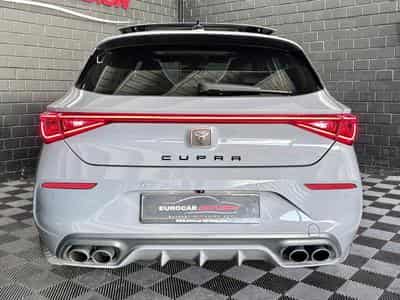 Cupra Leon VZ 2.0 TSI 300CV *PANO *VSS* BEATS * CAM * MATRIX * (2024) - Photo 5