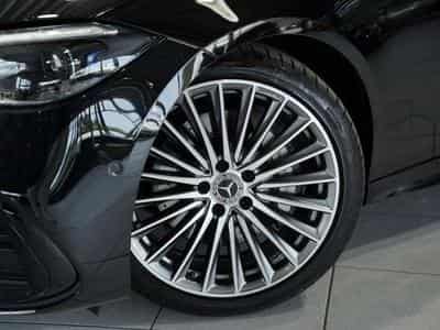Mercedes C 200 T AMG Line *2.H *19 *Pano *AHK *Digital (2022) - Photo 3