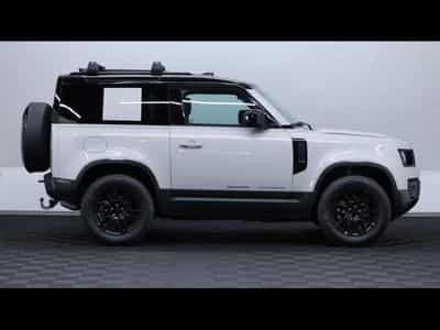 Land-Rover Defender D200 S AWD Auto. (2026) - Foto 4