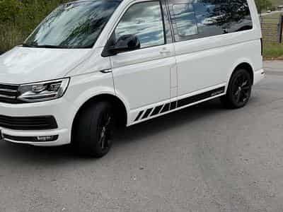 VW T6.1 Multivan Edition (2019) - Photo 1