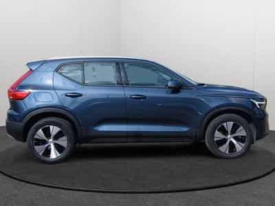 Volvo XC40 B3 Core 2026 / Essence (2025) - Foto 7