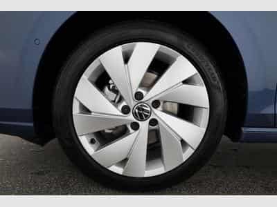 VW Golf Variant 1.5 eTSI 110 kW Life (2026) - Photo 15
