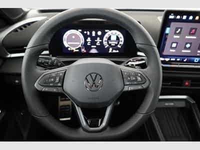 VW T-Roc 1.5 eTSI 110 kW R-Line (2026) - Photo 5