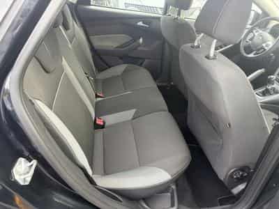 Ford Focus 1.6 TDCI 95CV (2011) - Photo 9