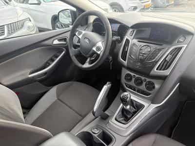 Ford Focus 1.6 TDCI 95CV (2011) - Photo 11