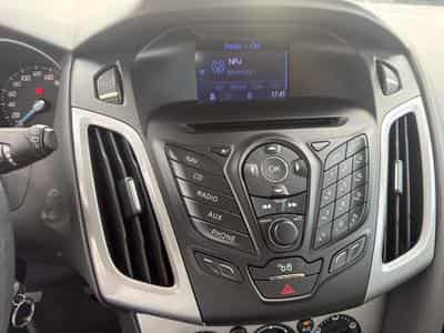 Ford Focus 1.6 TDCI 95CV (2011) - Photo 15
