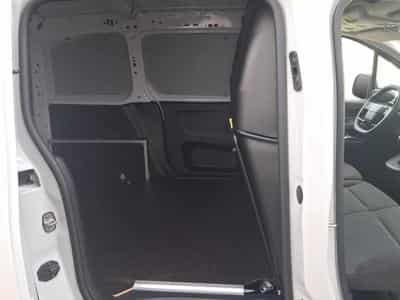 Opel Combo Comfort (2026) - Foto 13