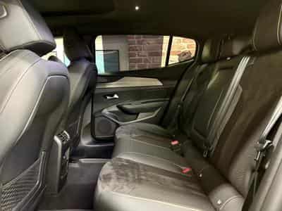Peugeot 408 408 1.2 131cv Auto GT Navi/Cam360/Jalu19 (2023) - Photo 6