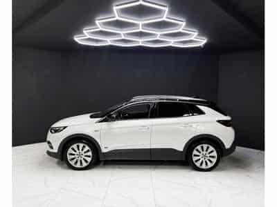 Opel Grandland Hybrid4 300 Ultimate - New service (2020) - Photo 2