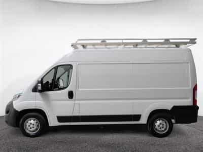 Citroen Jumper 2.2 BlueHDi 140cv L2H2 Driver GALERIE / CLIM / BLUETOOTH (2023) - Foto 3